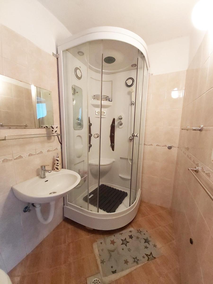 Apartments With A Parking Space Sali, Dugi Otok - 8181 Room photo